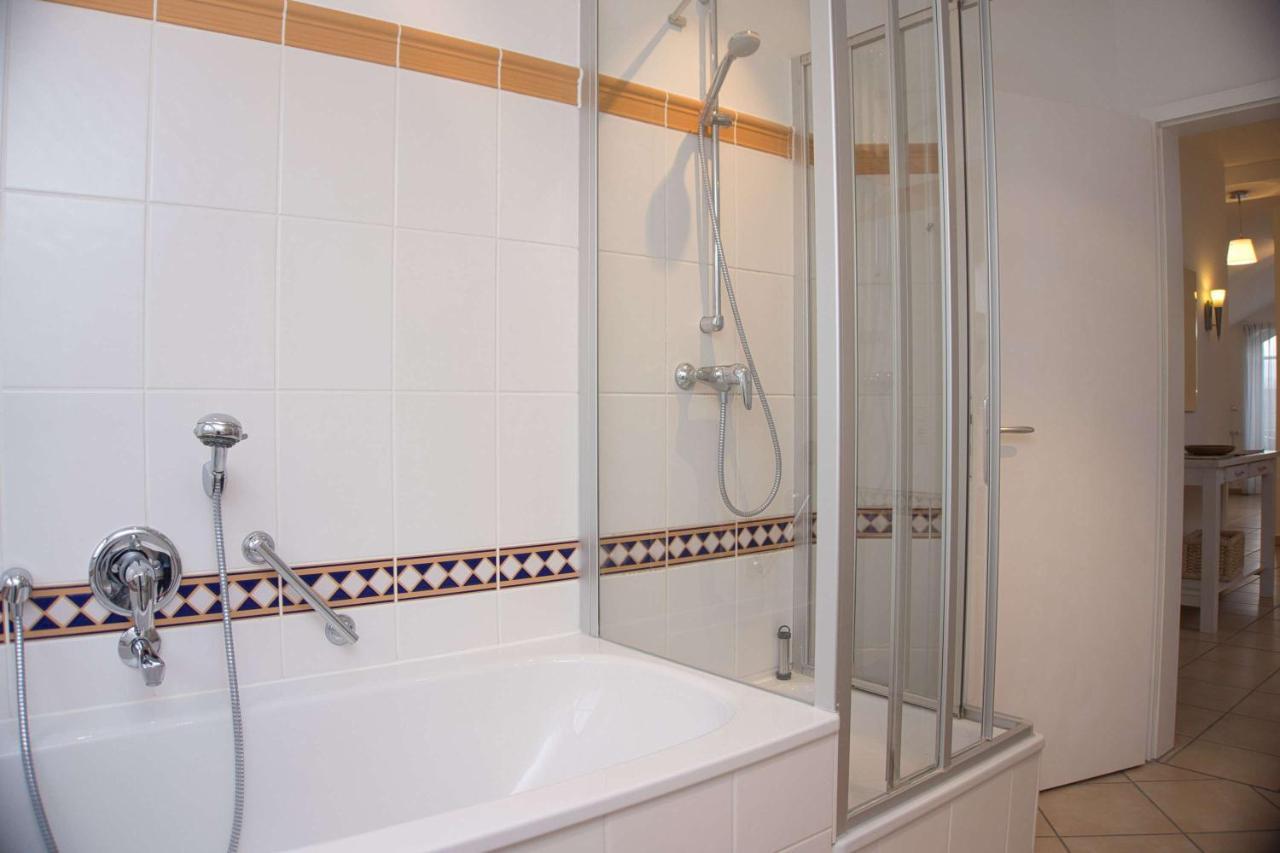 Balkon Mit Traumhaften Meerblick, Gratis Nutzung Vom Ahoi Erlebnisbad Und Sauna In Sellin Duenenhaus Fewo05 غورين المظهر الخارجي الصورة